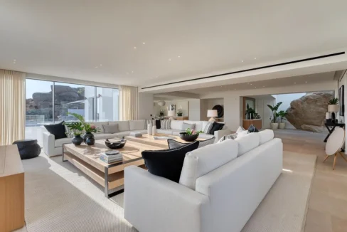 Luxury Villa in Mykonos for sale