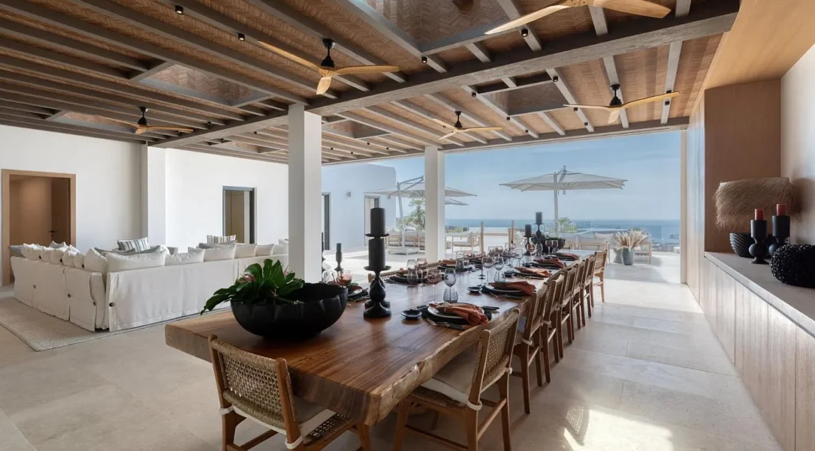 Luxury Villa in Mykonos for sale