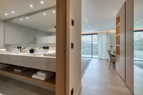 Luxury Villa in Mykonos for sale