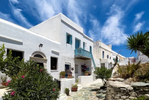 Folegandros Cliffhouse for sale