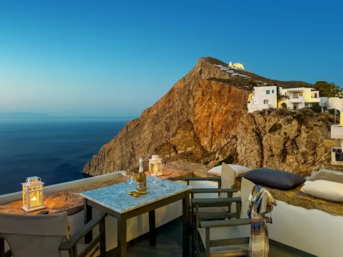 Folegandros Cliffhouse for sale