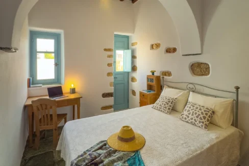 historic-folegandros-cliffhouse_10