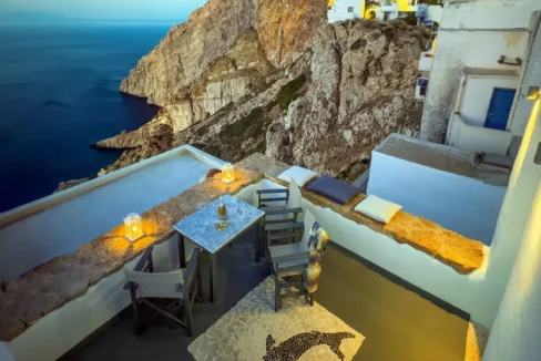 Folegandros Cliffhouse for sale