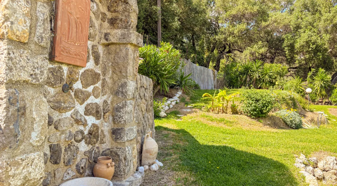 paleokastritsa-property-with-three-indep_33
