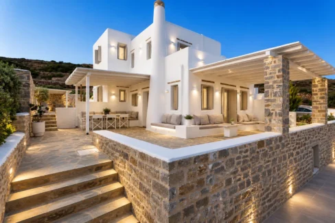 Luxurious Property for sale in Paros