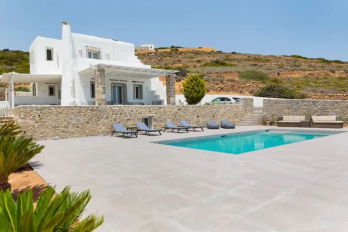 Luxurious Property for sale in Paros