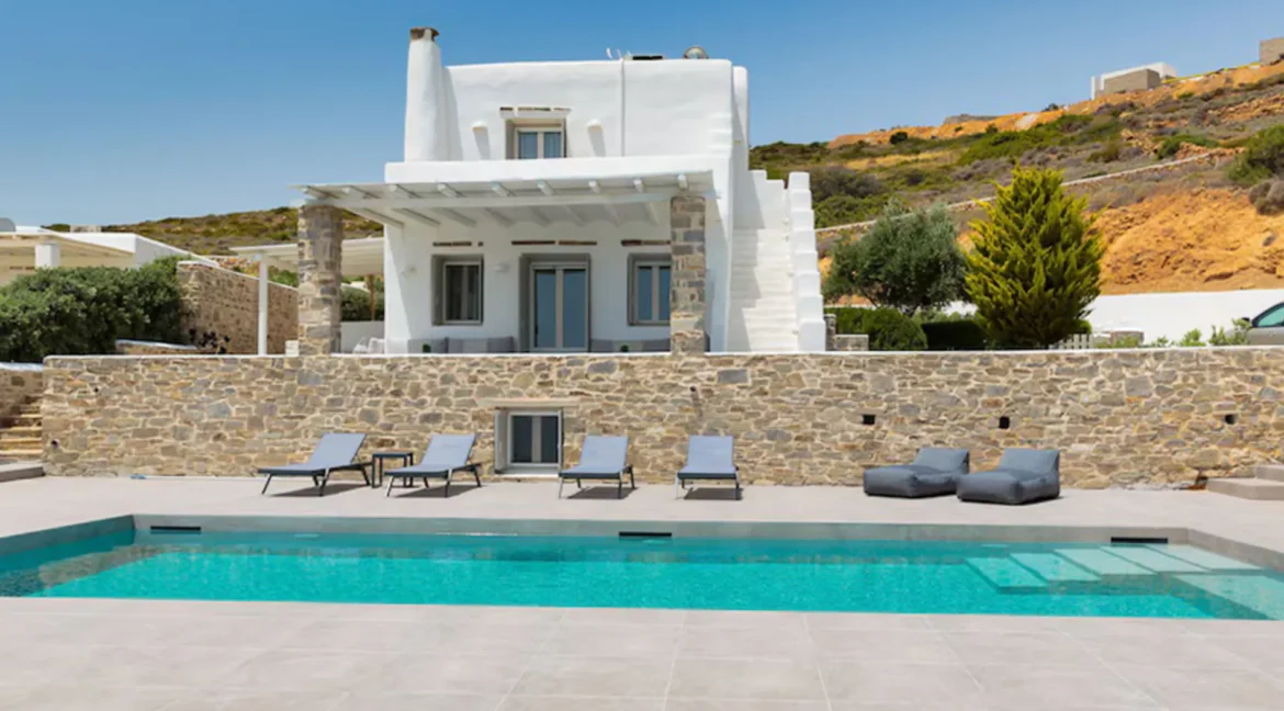 Luxurious Property for sale in Paros