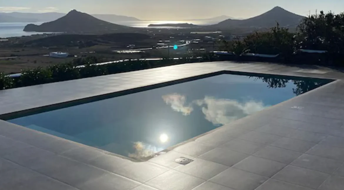 Luxurious Property for sale in Paros
