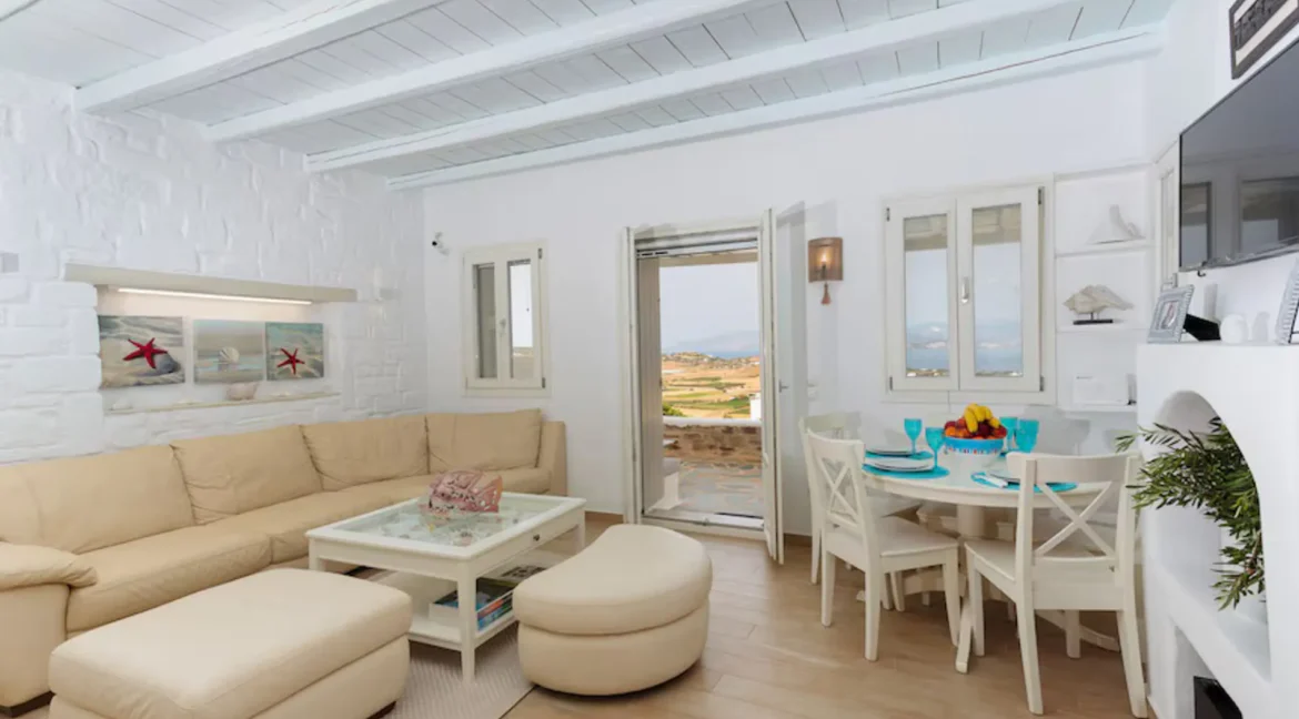 Luxurious Property for sale in Paros