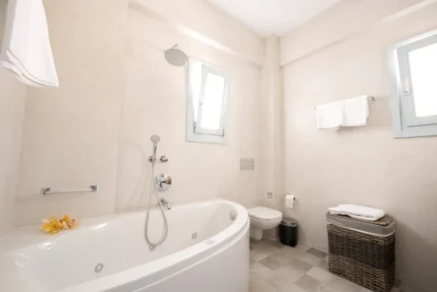 3 Houses for Sale in Santorini Karterados