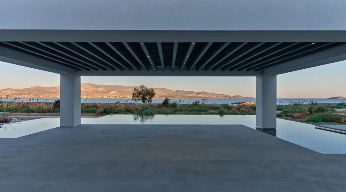 Luxurious Beachfront Property on Antiparos island