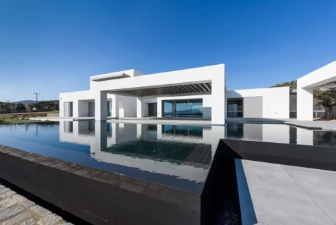 Luxurious Beachfront Property on Antiparos island