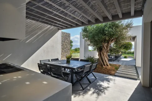 Luxurious Beachfront Property on Antiparos island