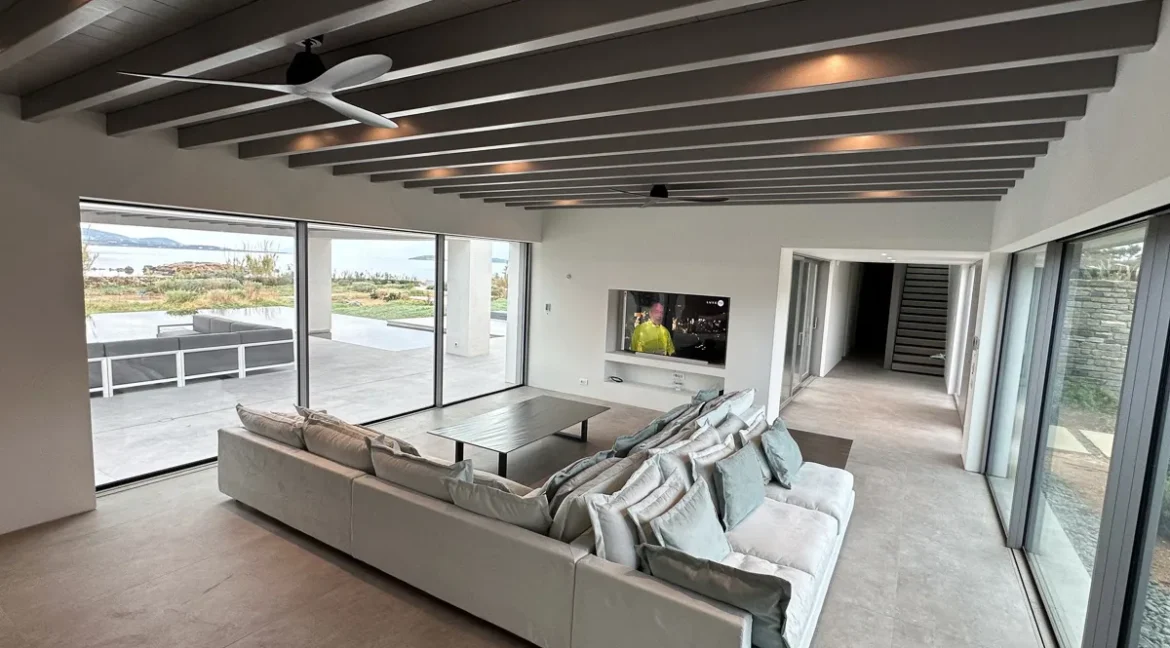 Luxurious Beachfront Property on Antiparos island