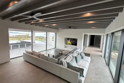 Luxurious Beachfront Property on Antiparos island