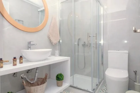 villa-313-sqm-in-crete-greece_03