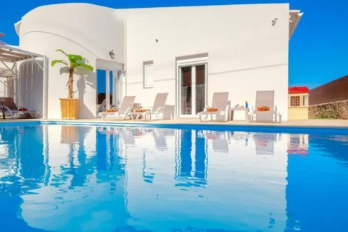 2 Seafront Villas for Sale in Rethymno Crete