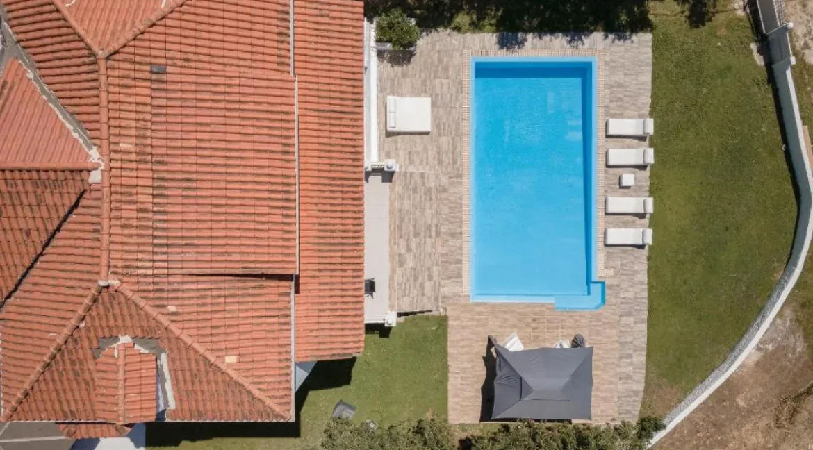 villa-480-sq-m-for-sale_07