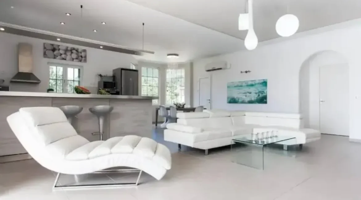 villa-480-sq-m-for-sale_17