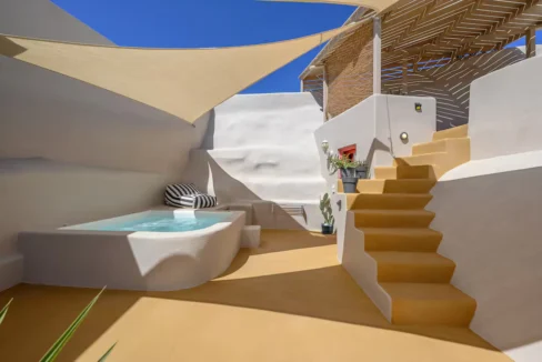 Traditional Cave House for sale Santorini — Mesaria 13