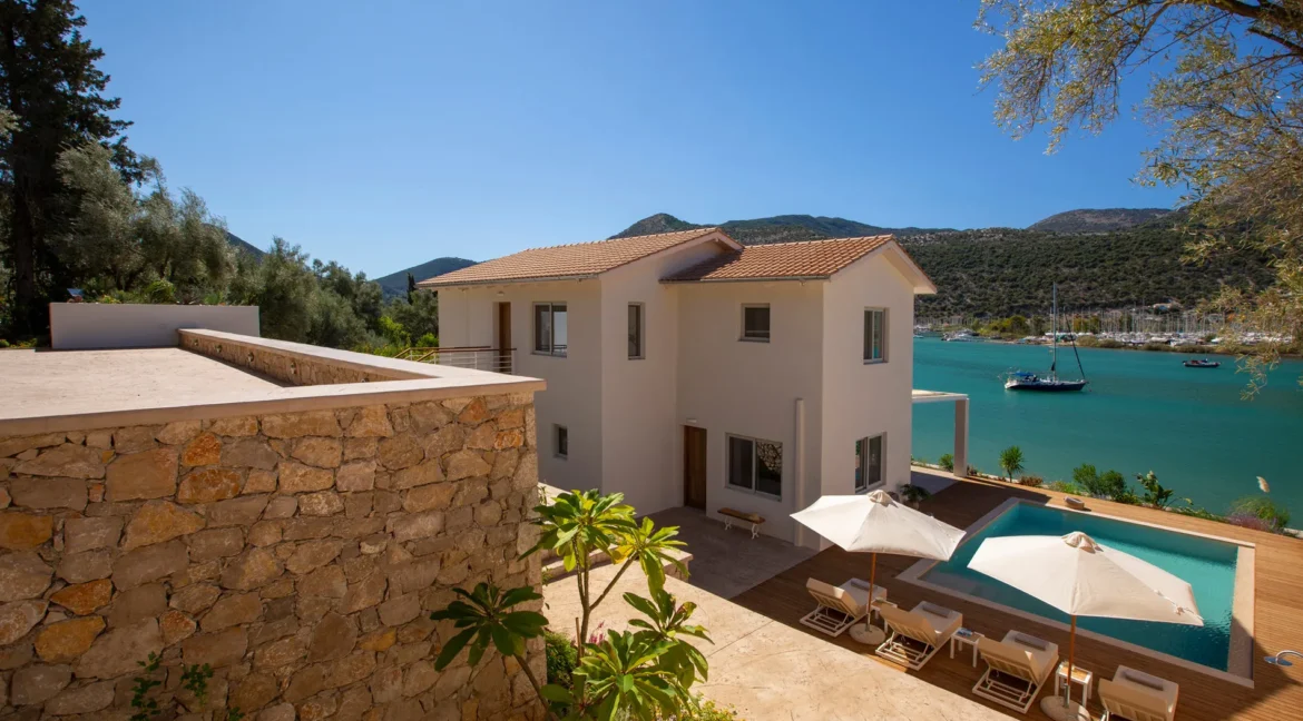Waterfront Villa for sale Lefkada 1