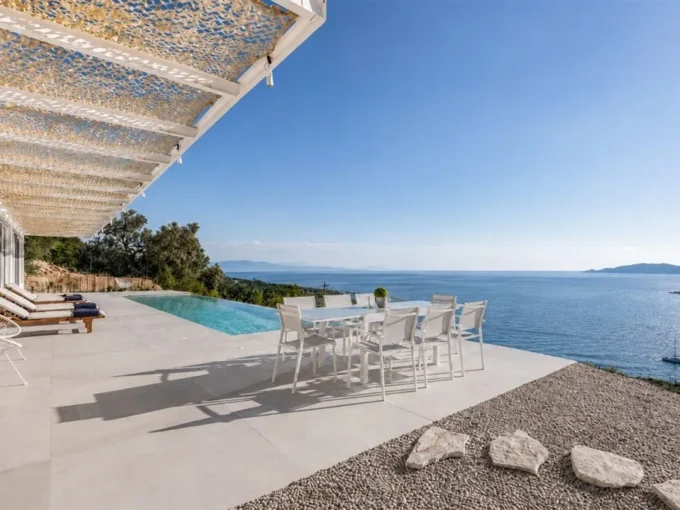 Luxury Villa in Lefkada for sale