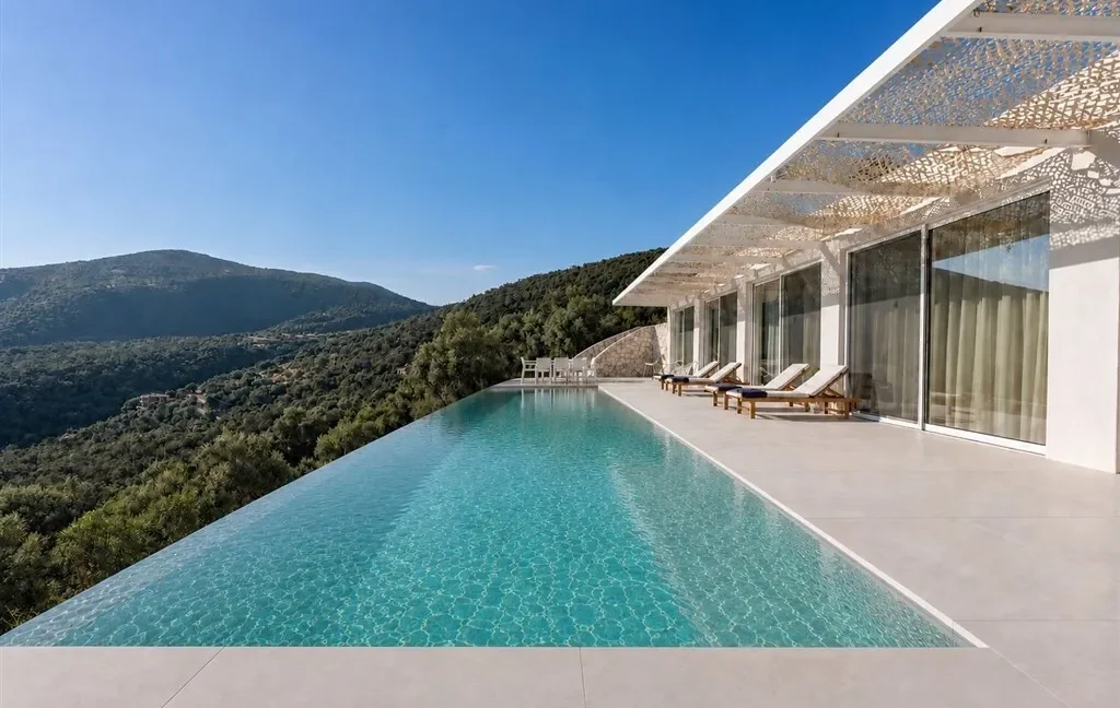 Luxury Villa in Lefkada for sale