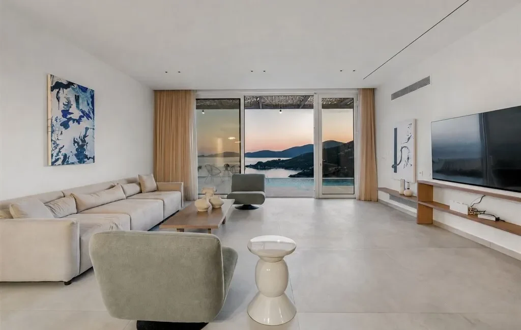 Luxury Villa in Lefkada for sale