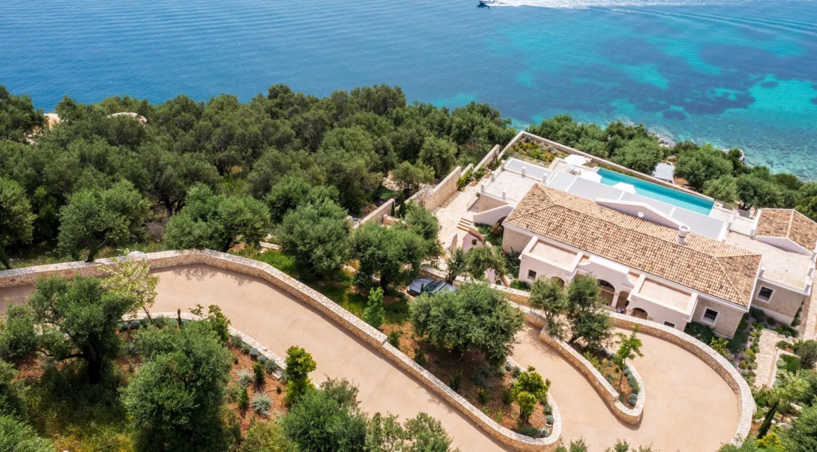 Superb Mansion for Sale in Corfu Agni
