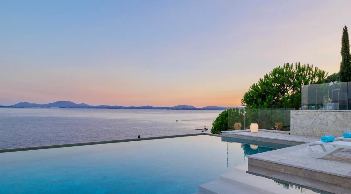Superb Mansion for Sale in Corfu Agni