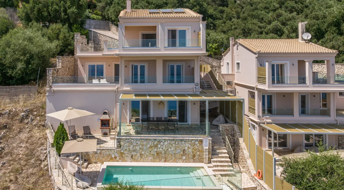 Villa With Seaview In Corfu for sale