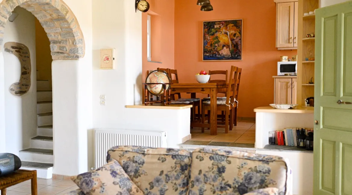 sea-view-estate-for-sale-in-paros-96321852_09