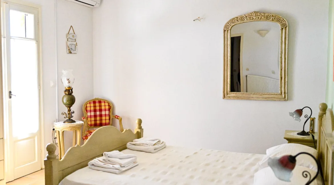 sea-view-estate-for-sale-in-paros-96321852_11