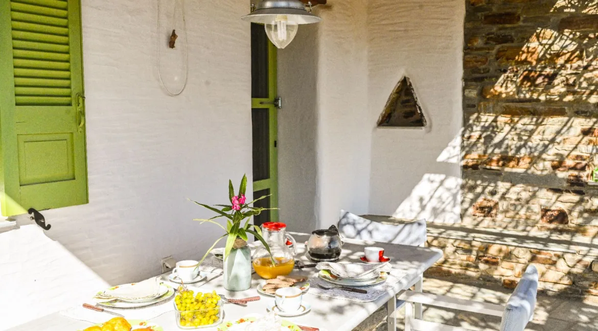 sea-view-estate-for-sale-in-paros-96321852_17
