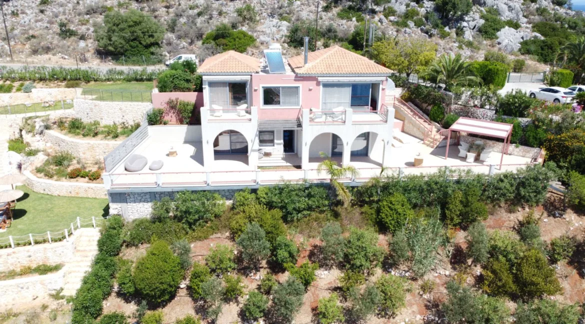 villa-for-sale-in-kefalonia-91332240_01