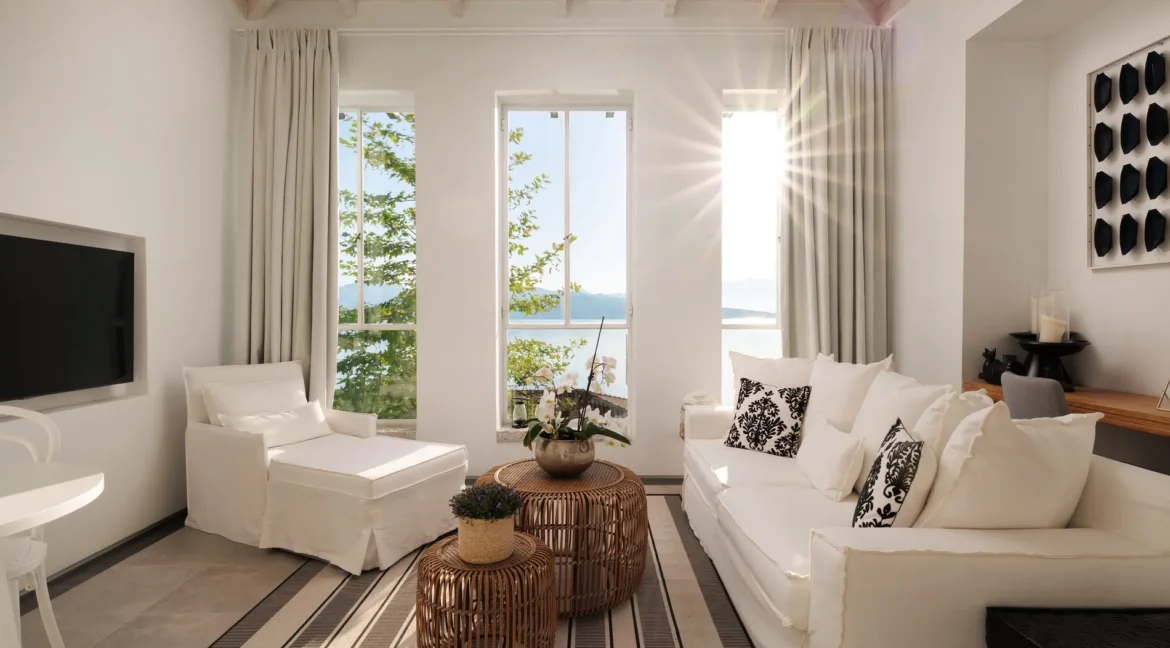 waterfront-villa-for-sale-in-lefkada-18416112_09
