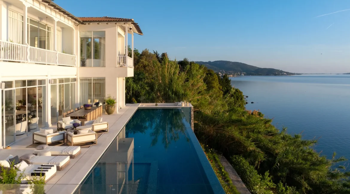 waterfront-villa-for-sale-in-lefkada-18416112_18
