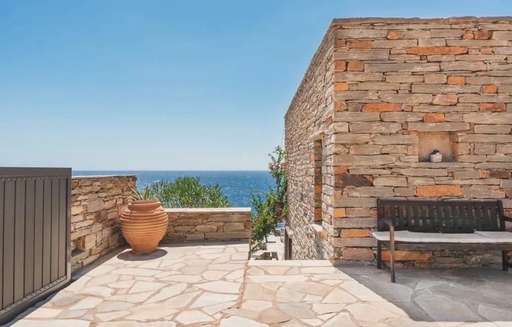 1900xxs_invest-in-a-sea-view-villa-in-greece-2359580_03