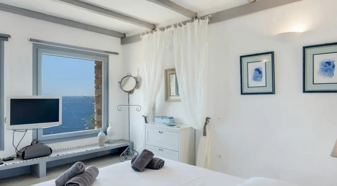 1900xxs_invest-in-a-sea-view-villa-in-greece-2359580_07