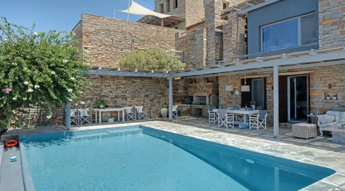 1900xxs_invest-in-a-sea-view-villa-in-greece-2359580_20