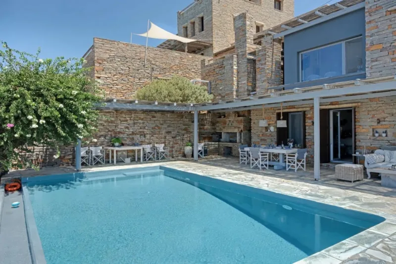 Seafront Villa for Sale in Kea