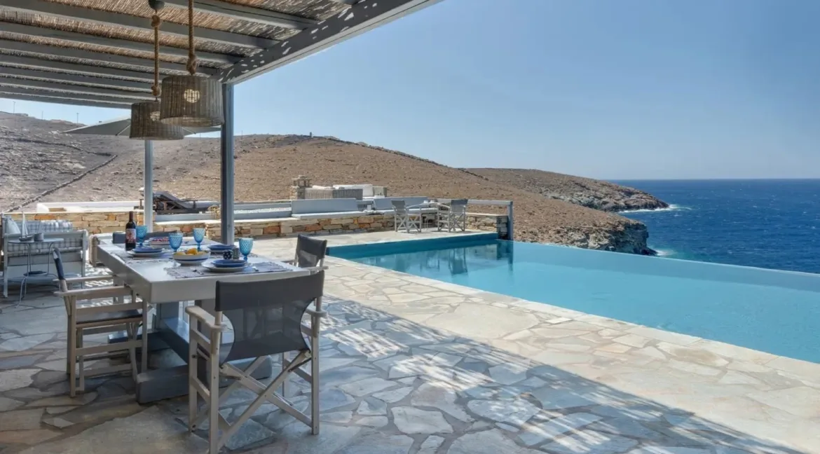 1900xxs_invest-in-a-sea-view-villa-in-greece-2359580_21