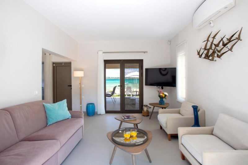 Beachfront Villa for Sale Vourvourou Halkdiki