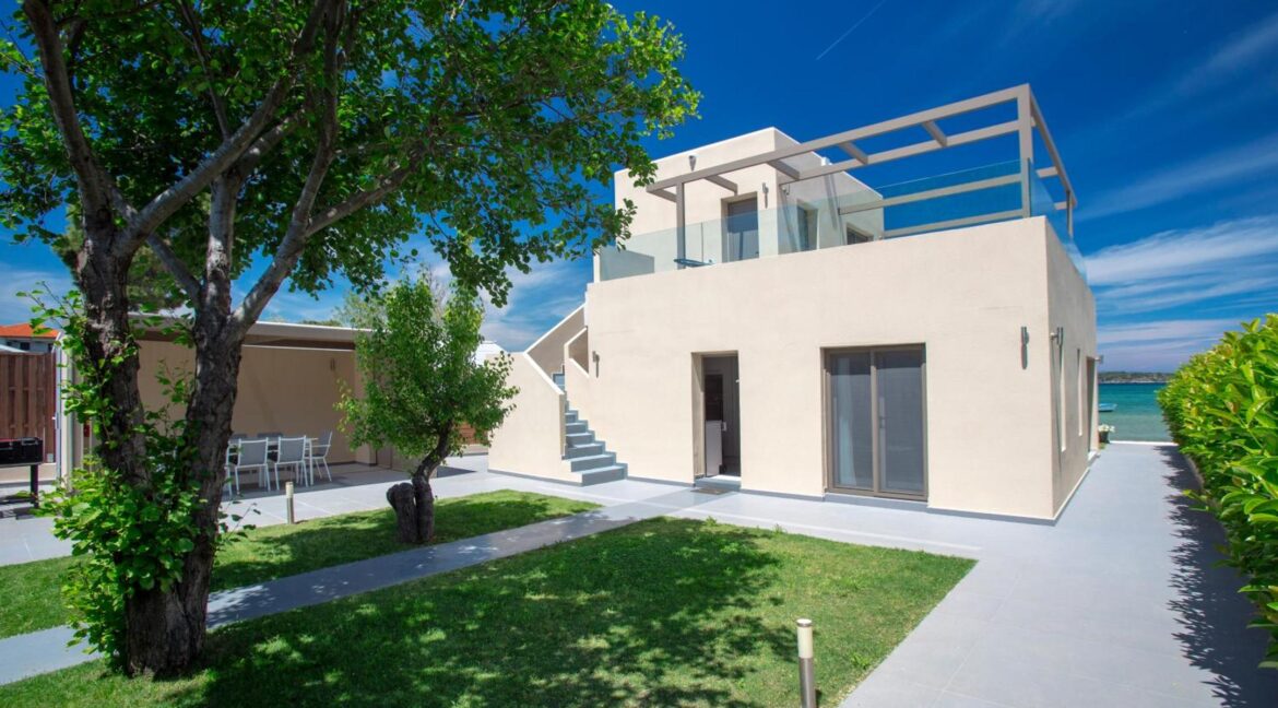 Beachfront Villa for Sale Vourvourou Halkdiki
