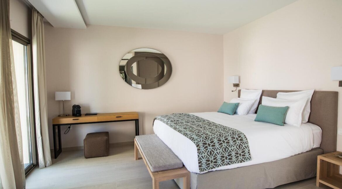 Beachfront Villa for Sale Vourvourou Halkdiki