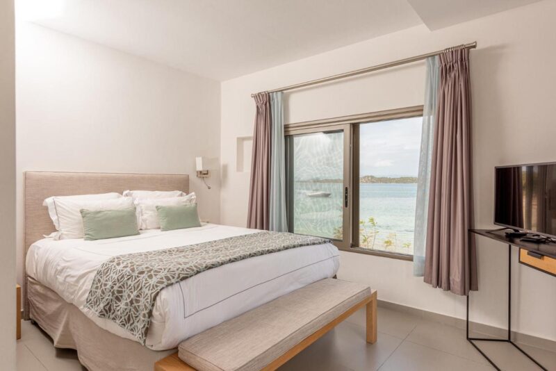 Beachfront Villa for Sale Vourvourou Halkdiki in 40.195903855511,23.770980834961,13