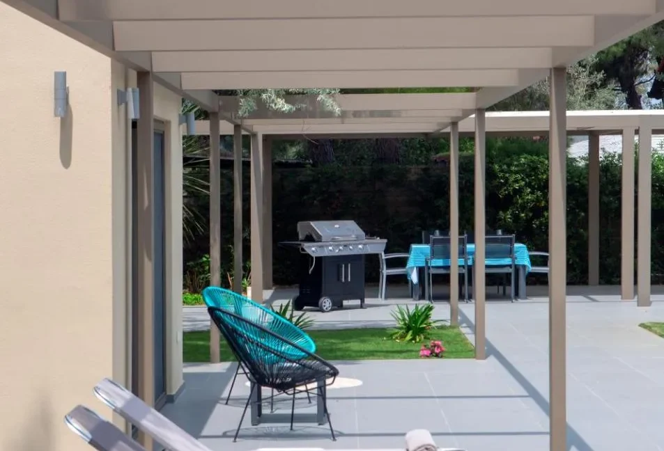 Beachfront Villa with Garden Sithonia — Halkidiki 15