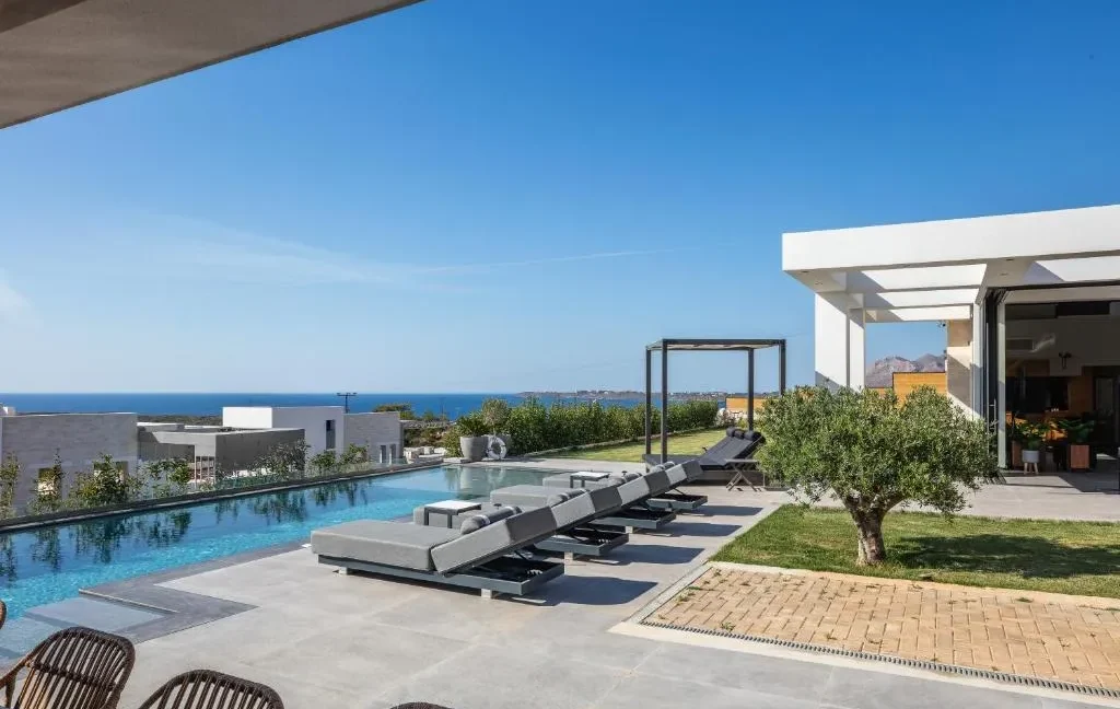 Luxury Villa with Panoramic Sea Views for sale Chania Crete 18