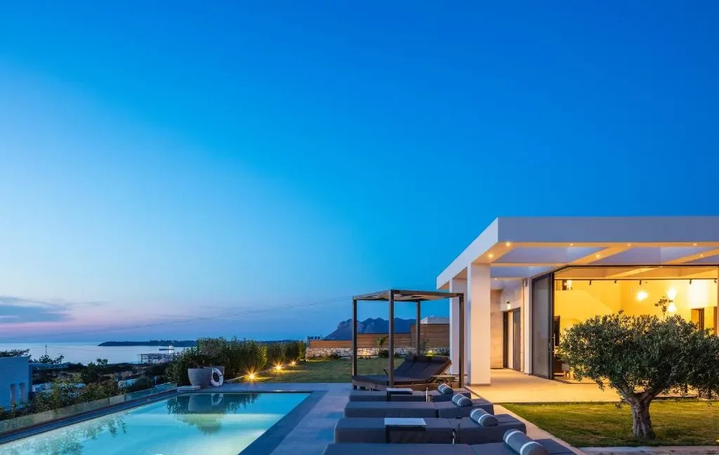 Luxury Villa with Panoramic Sea Views for sale Chania Crete 32