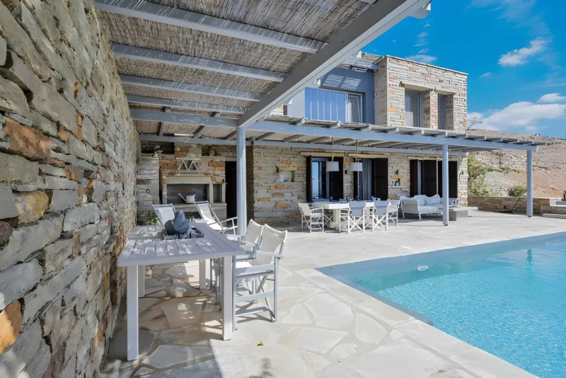 Seafront Villa for Sale in Kea